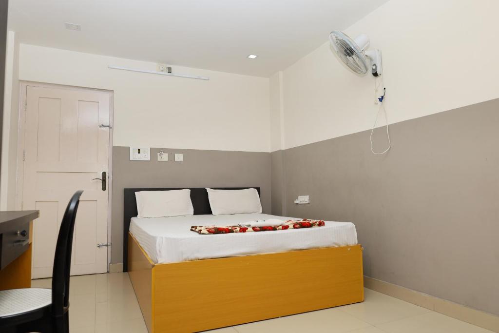 Welcome to Greenline Residency Hotel Rooms and Services